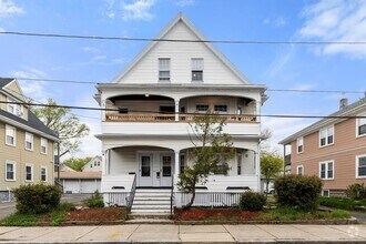 Building Photo - 34-36-36 Springdale St
