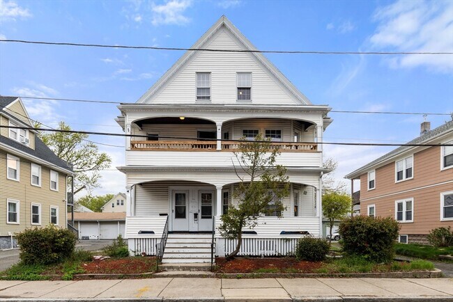 Primary Photo - 34-36-36 Springdale St