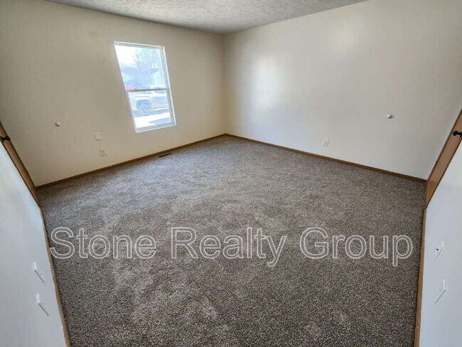 Building Photo - 709 N 25th St