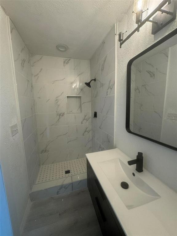 Building Photo - 2549 Olive Ave