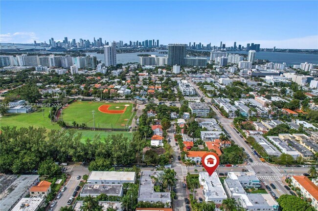 Building Photo - 1457 Meridian Ave