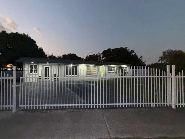 Building Photo - 5111 NW 178th Terrace