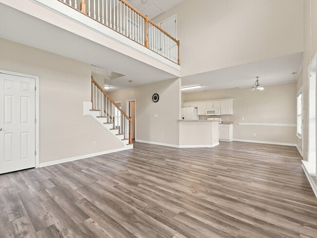 Building Photo - 116 Spring Leaf Ln