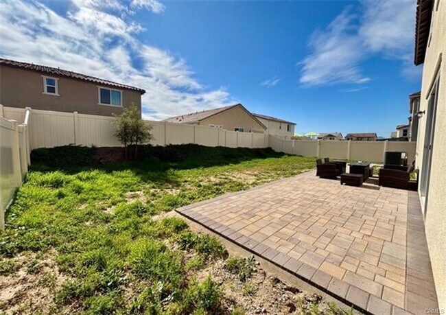 Building Photo - McSweeney Farms new-home