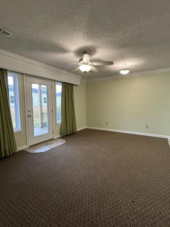 Building Photo - 216 Double Eagle Dr
