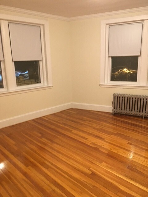 Building Photo - 2045 Commonwealth Ave