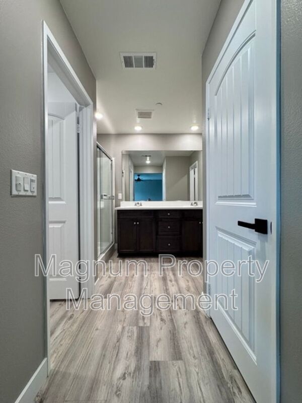 Building Photo - 29357 Cavalry Cir