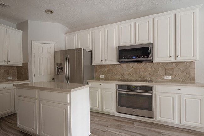Building Photo - 203 S Brooksedge Cir