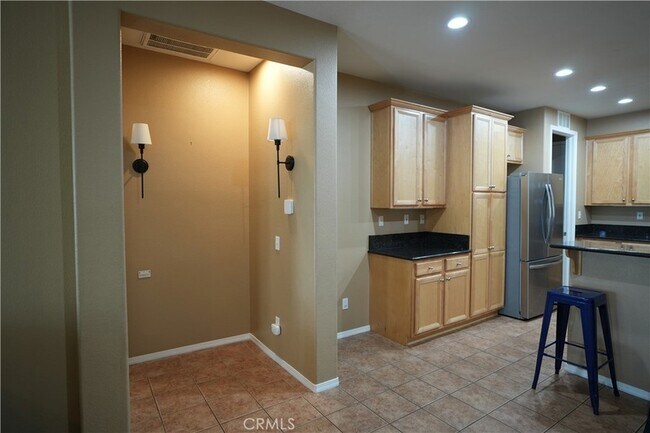 Building Photo - 16510 Denham Ln