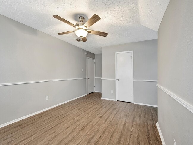 Building Photo - 2312 Meade Ct