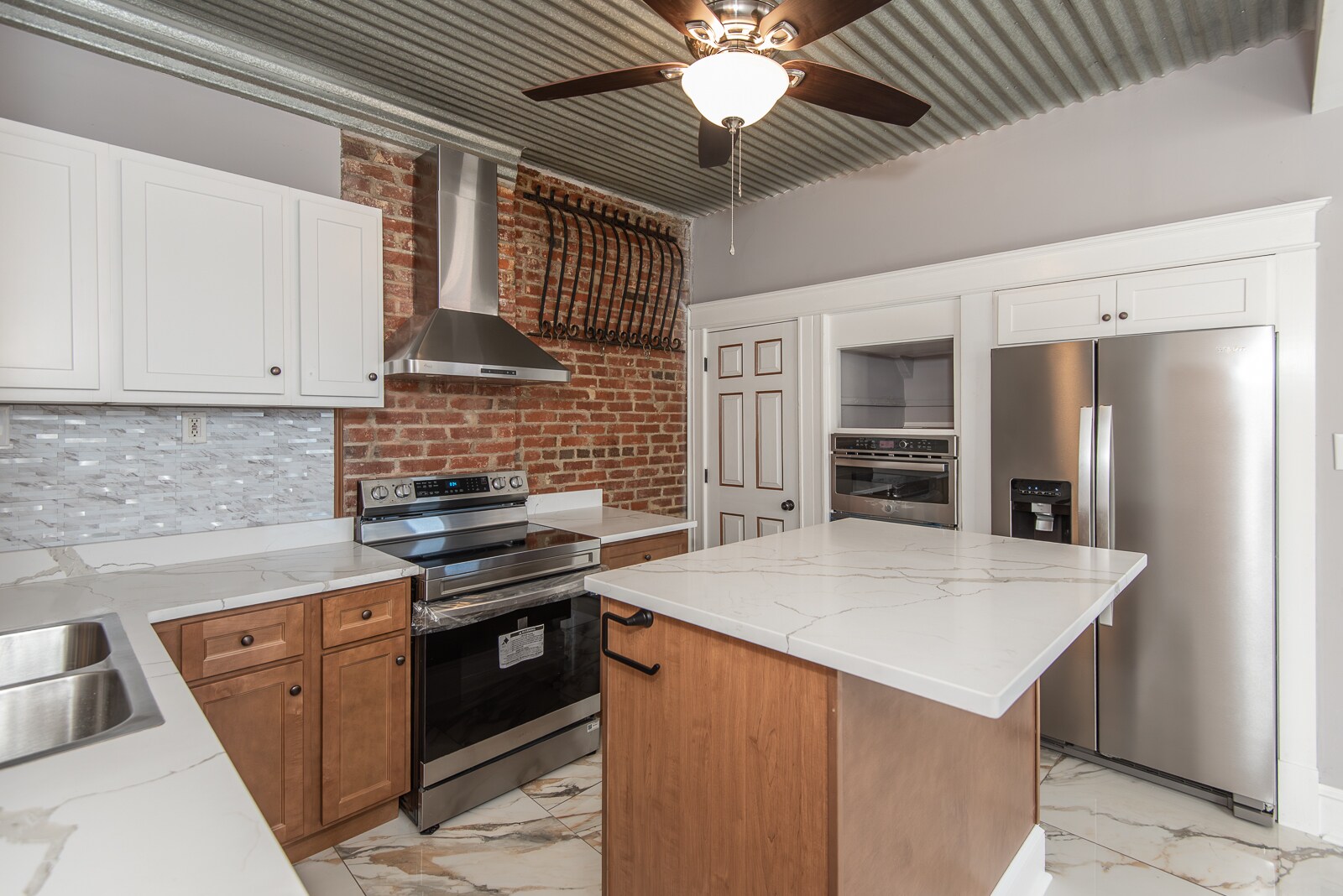 Building Photo - 3100 Potomac St