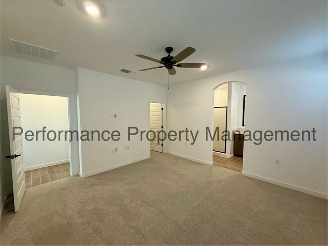 Building Photo - Gorgeous 5 Bed/3 Bath New Construction in Gossimer Grove w/ Solar