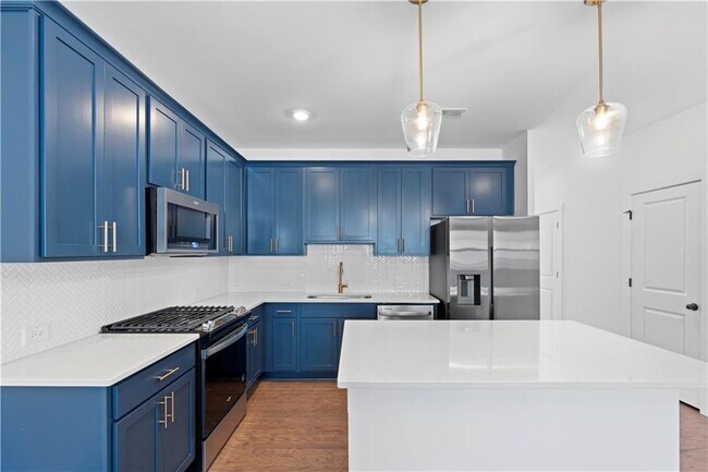 Building Photo - 1504 Pinedale Crst NW