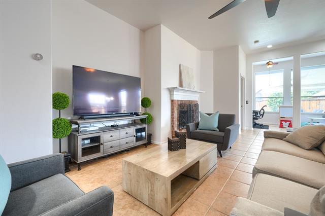 Building Photo - 2860 Prado