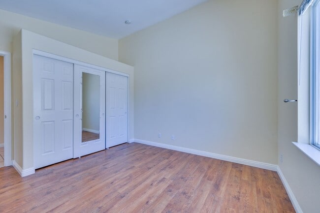 Building Photo - SE!! 4 Bedrooms!! Single Story!! NO HOA!! 3 Car Garage!!! Pool!!! Spa!!! RV Parking!!! Low mainte...