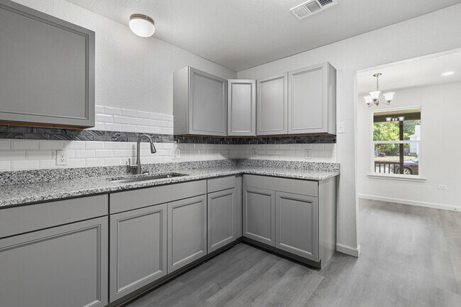 Building Photo - 2509 N 29th St