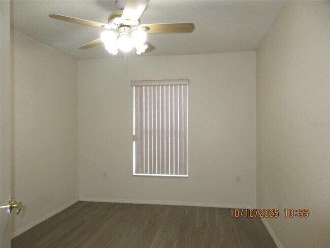 Building Photo - 13324 Fairway Glen Dr