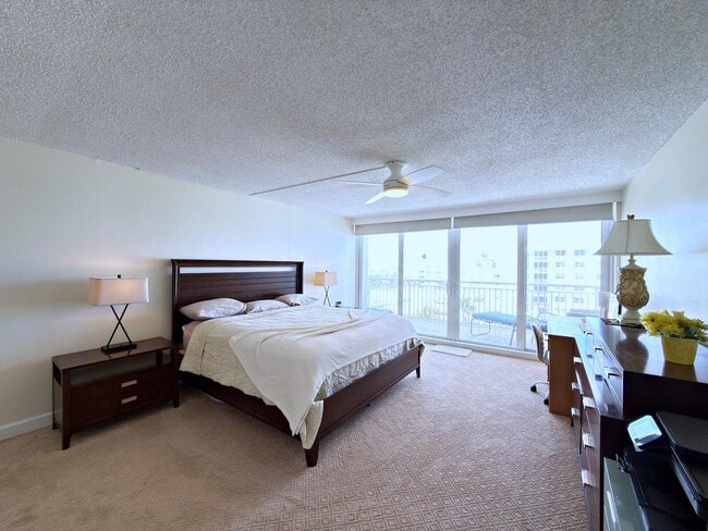 Building Photo - 3546 S Ocean Blvd