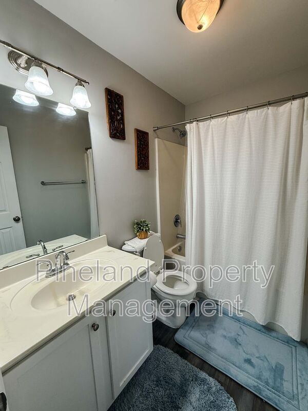 Building Photo - 1445 Kershaw Loop