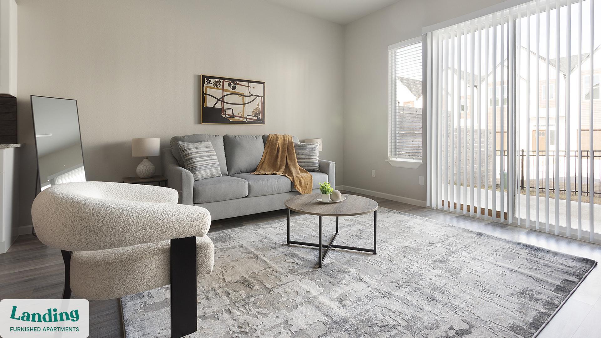 Building Photo - 3401 Redbud Ln