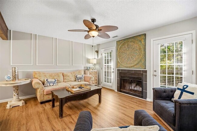 Building Photo - 1000 Sea Island Rd