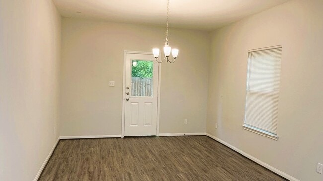 Building Photo - 4209 Mallow St