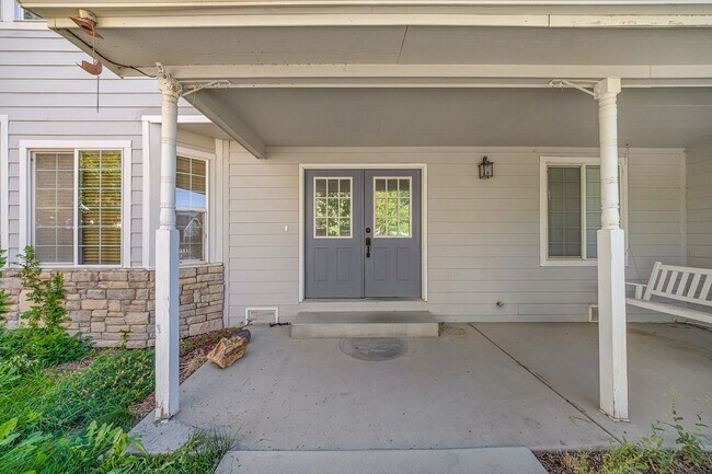 Building Photo - 638 1/2 Brooks Ct