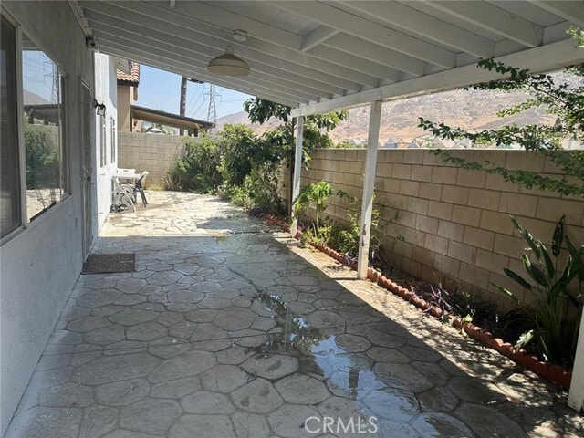 Building Photo - 16165 Windcrest Dr