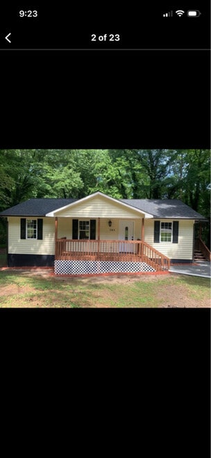 Building Photo - 203 Mill Creek Rd