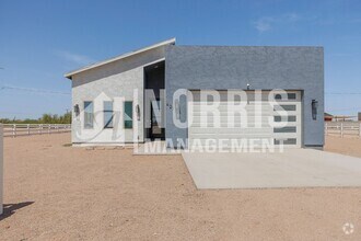 Building Photo - Brand New Home with Beautiful Updates!