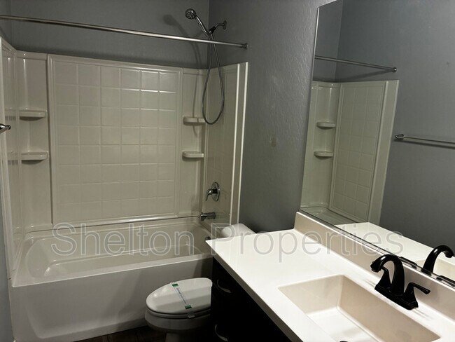 Building Photo - 10326 E Corbin Ave