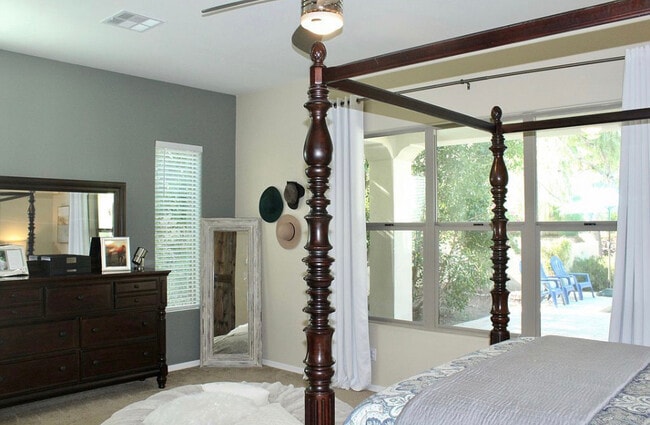 Building Photo - 20892 W Eastview Way