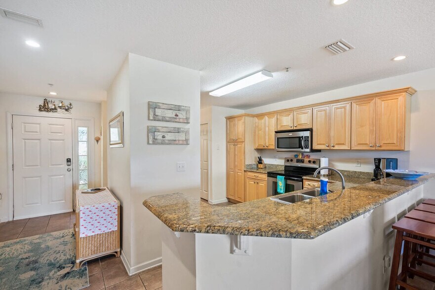 Building Photo - 264 Gibraltar Ct