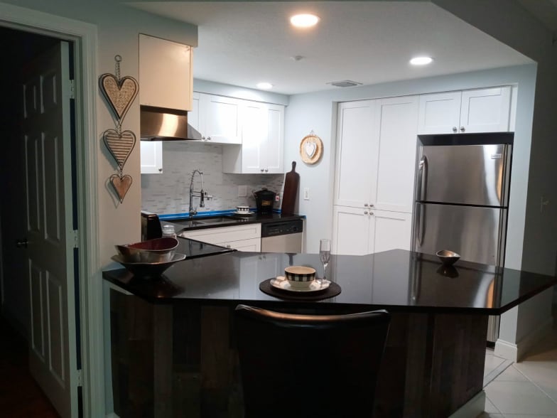 Building Photo - 4401 Crystal Lake Dr