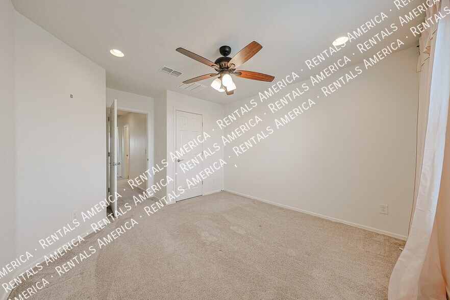 Building Photo - 25951 W Tonto Ln
