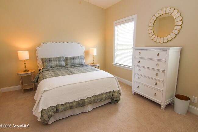 Building Photo - 905 Mariners Cir