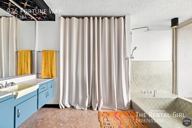 Building Photo - 936 Fortune Way