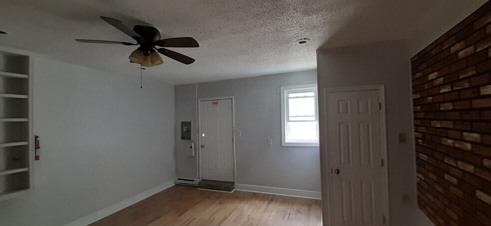 Building Photo - 7153 Torresdale Ave