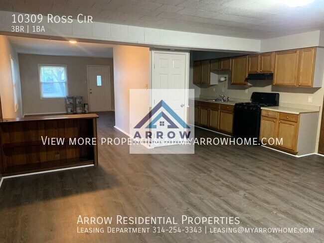 Building Photo - 10309 Ross Cir