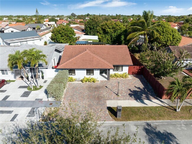 Building Photo - 14517 SW 98th Terrace