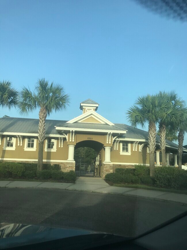 Building Photo - 19239 Stone Hedge Dr