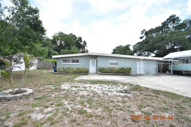 Building Photo - 8720 Flame Vine Ave