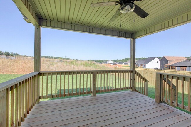 Building Photo - Brand New 3BR, 2.5BA Home!