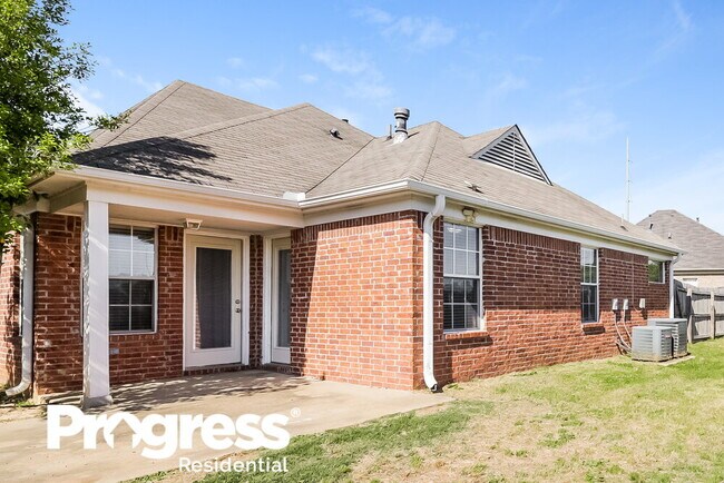 Building Photo - 943 Keebler Cove