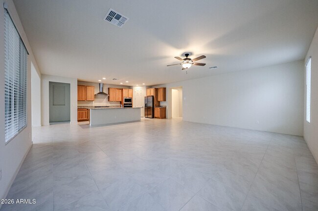 Building Photo - 7078 W Plum Rd