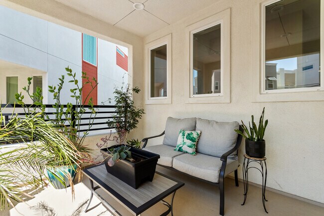 Building Photo - 9548 Greenley Pl