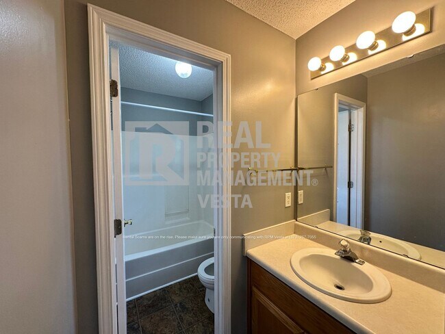 Building Photo - 106 Brandonshire Ln