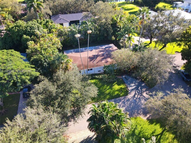 Building Photo - 5990 SW 86th St