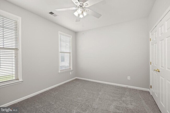 Building Photo - 30 Amandas Teal Drive