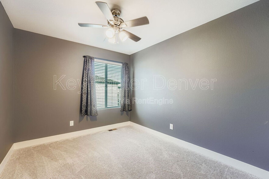 Building Photo - 16259 E Elk Dr